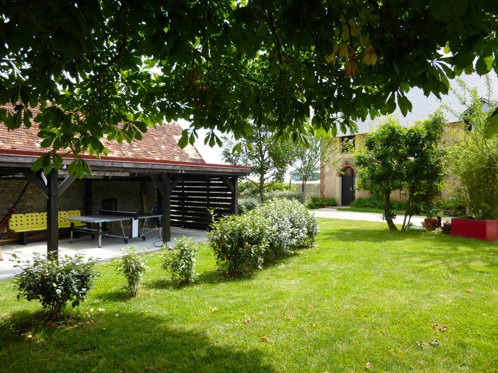 La Ligne Acomodação com café da manhã Angles-sur-lʼAnglin Exterior foto